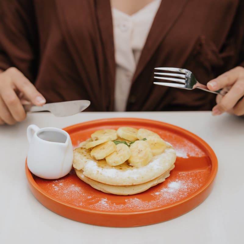 Oran Cafe Gallery 1