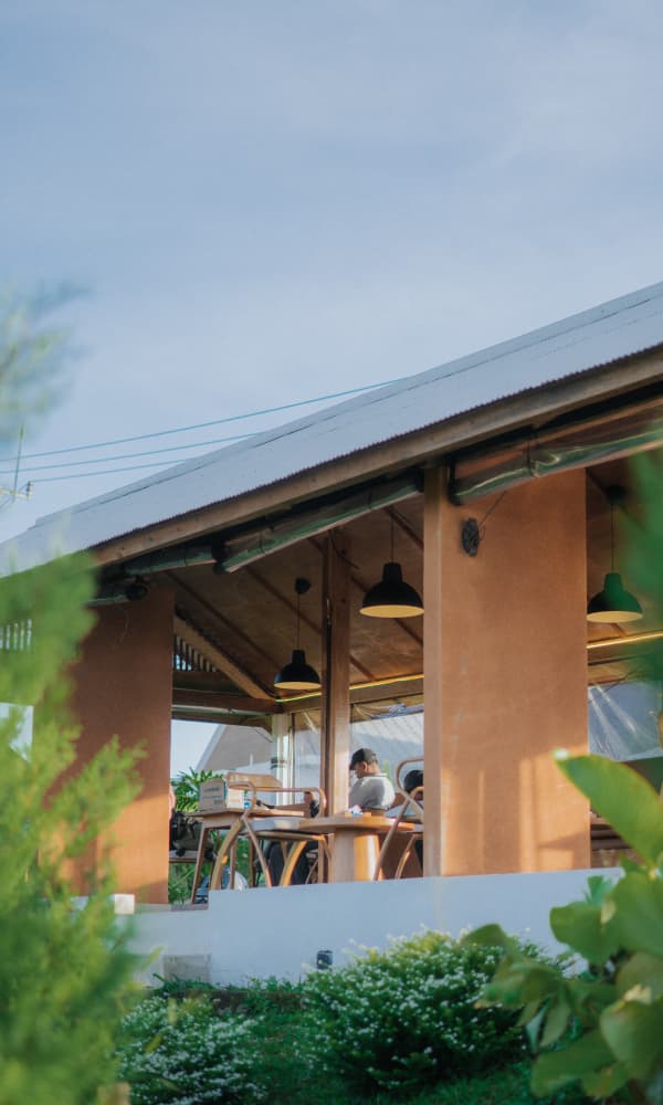 Oran Cafe Gallery 16